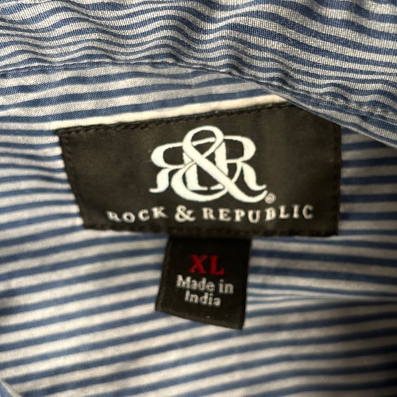 Rock & Republic Men's Slim Fit Blue & Grey Striped Shirt - Picture 4 of 6